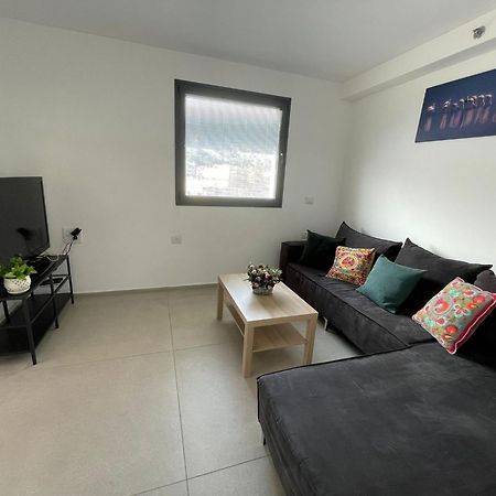 Port City Haifa - Downtown Luxury Apartments Екстер'єр фото