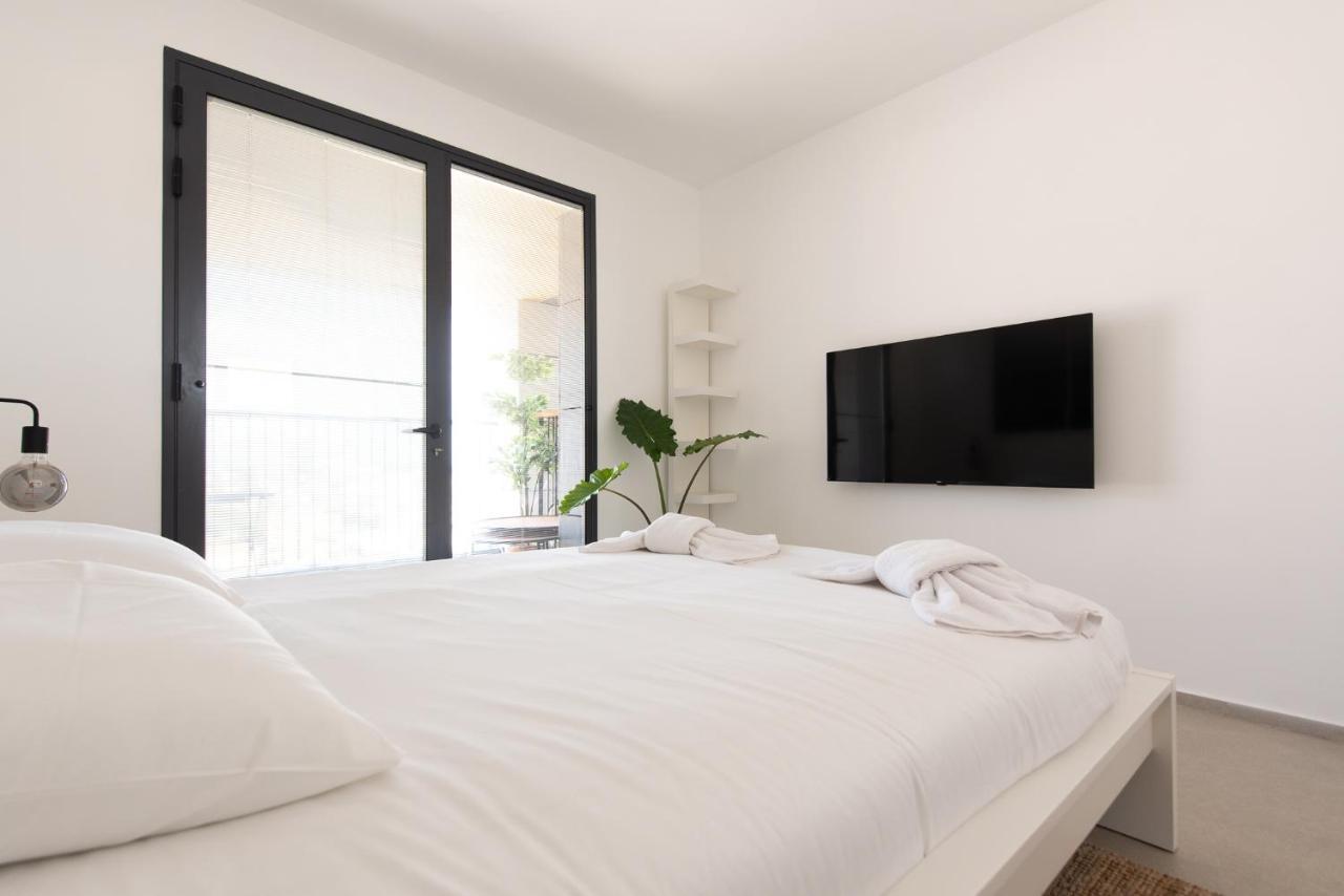 Port City Haifa - Downtown Luxury Apartments Екстер'єр фото