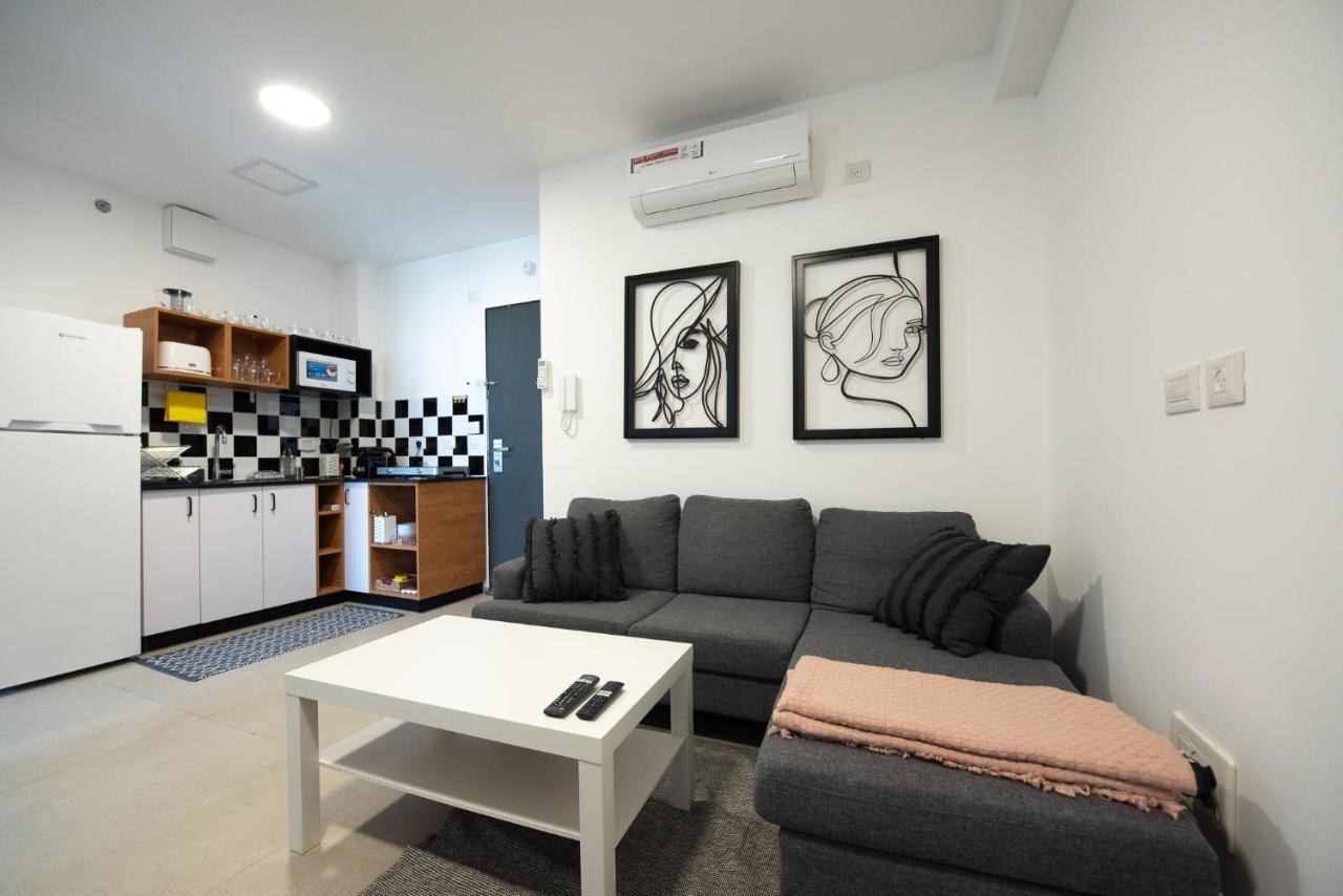 Port City Haifa - Downtown Luxury Apartments Екстер'єр фото