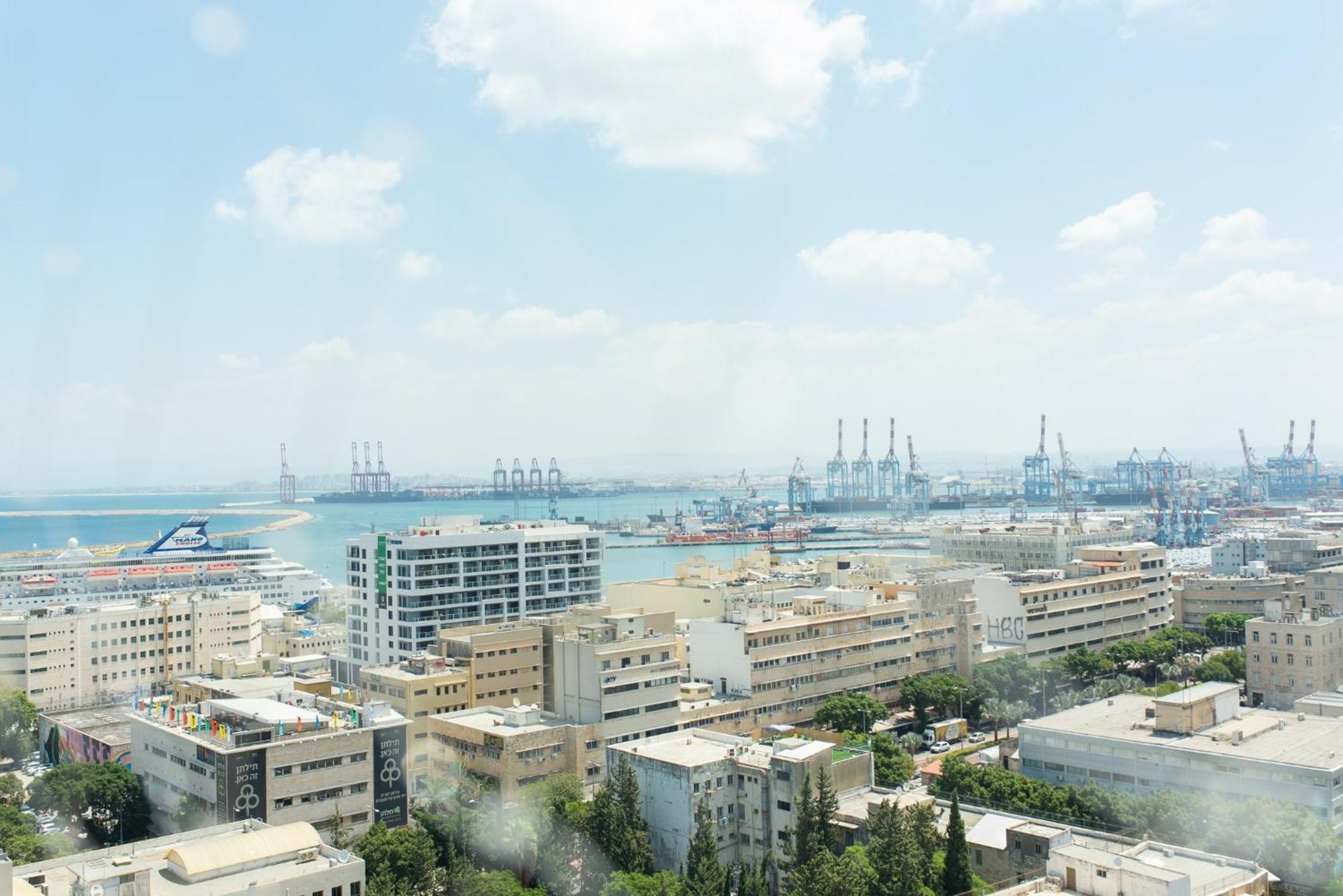 Port City Haifa - Downtown Luxury Apartments Екстер'єр фото